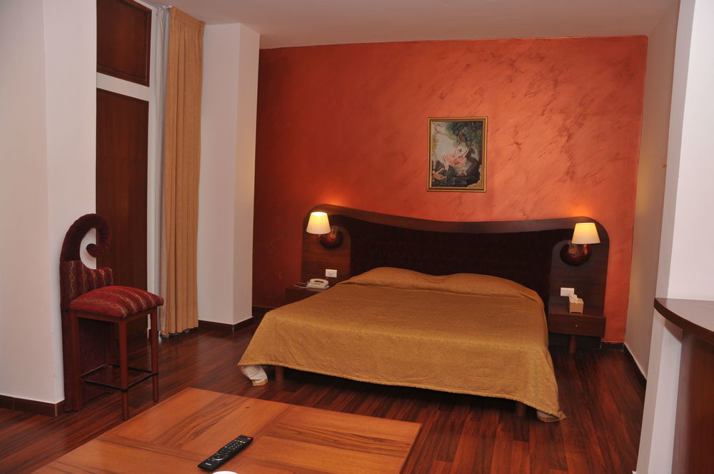 Legend Hotel Beirut Eksteriør bilde